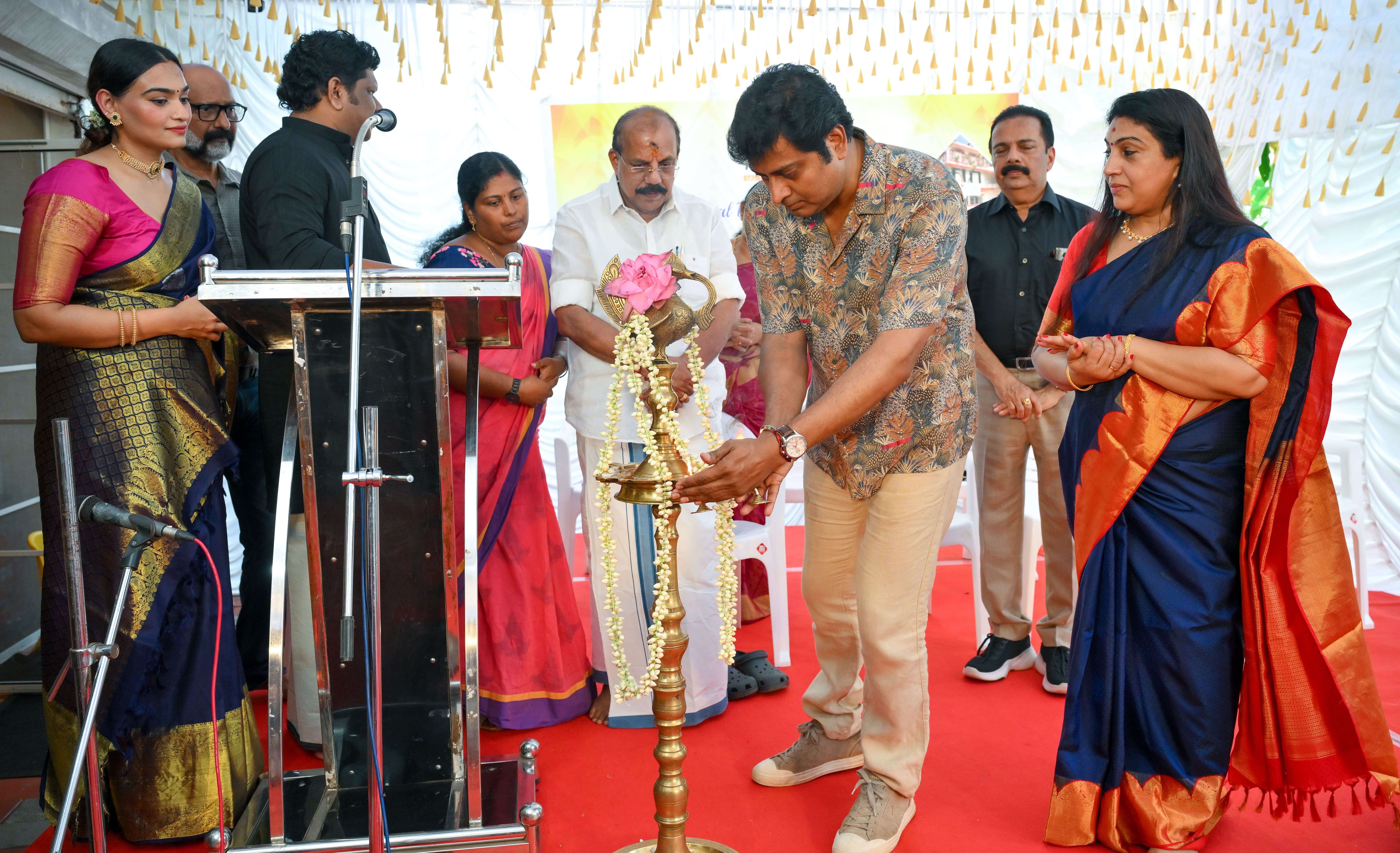Galary Image